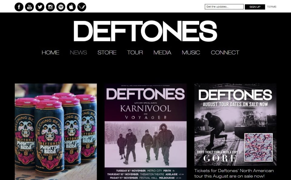 Deftones Official Site Official Website News, Store, Tour, Media, Music, ConnectのWEBデザイン
