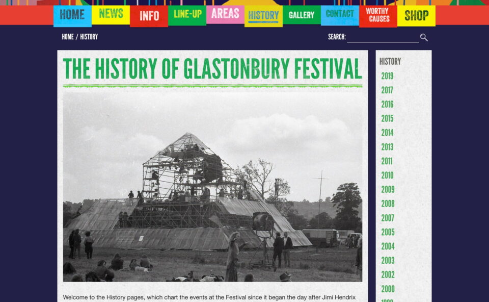Glastonbury Festival | The Official Glastonbury Festival WebsiteのWEBデザイン
