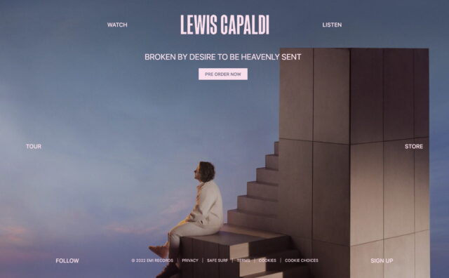 Lewis Capaldi | Official WebsiteのWEBデザイン