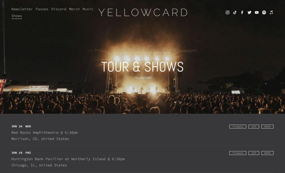 YellowcardのWEBデザイン