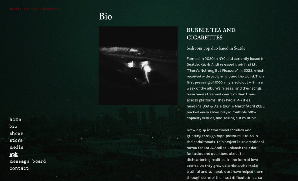 BUBBLE TEA AND CIGARETTESのWEBデザイン