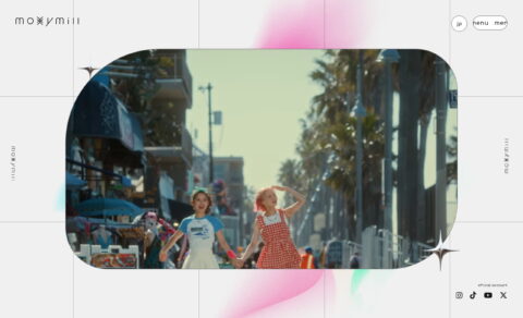moxymill OFFICIAL SITEのWEBデザイン