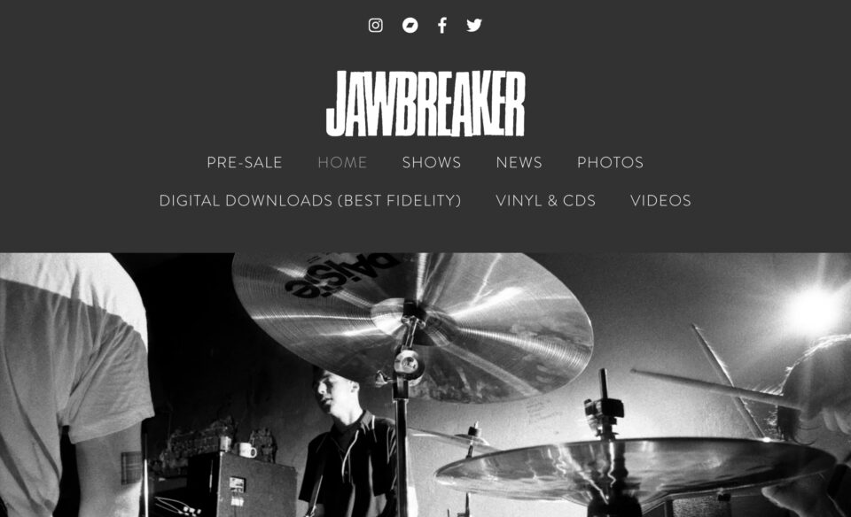 JAWBREAKERのWEBデザイン